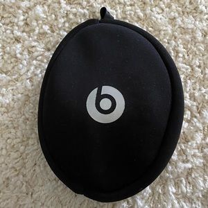 limited edition space grey beat solo 1s